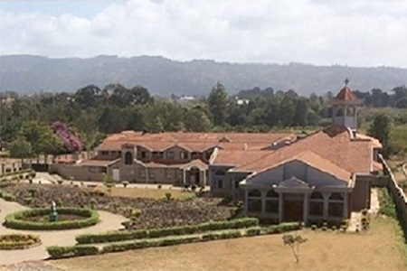 Vista aerea del monastero di Nostra Signora del Monte Carmelo a Machakos, Kenya