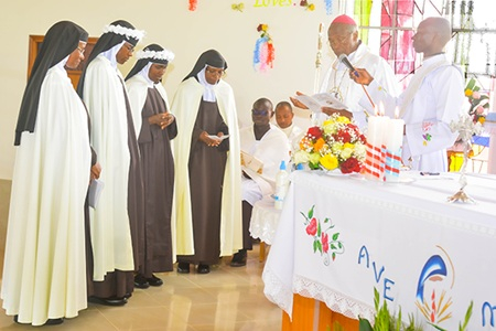 Ceremonia de Profesión -- Machakos, Kenia
