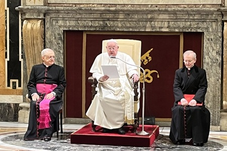 Il Papa incontra i direttori delle comunicazioni