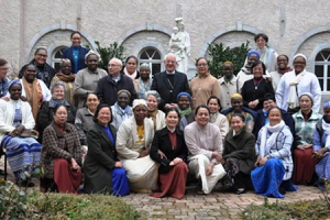 La Famille Donum Dei Held Elections in France