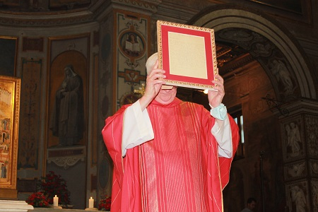 Reliquia di S. Tito in mostra al Santuario dei Nuovi Martiri