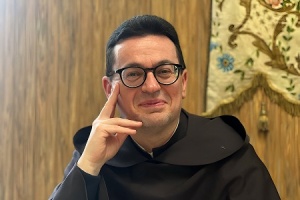 The General Council Names a New Secretary General