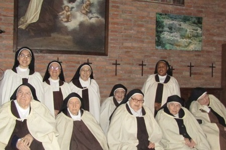 Suore carmelitane del Monastero dell'Incarnazione di Barcellona, Spagna.
